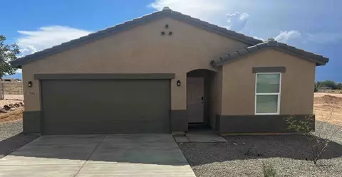 7592 E Towago Dr, Kingman, AZ 86401