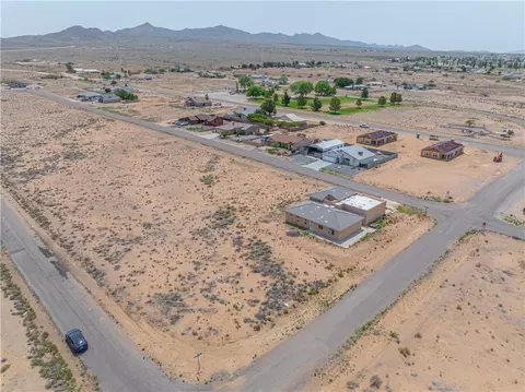 333-13 621 Rustlers Dr, Kingman, AZ 86401 photo 8