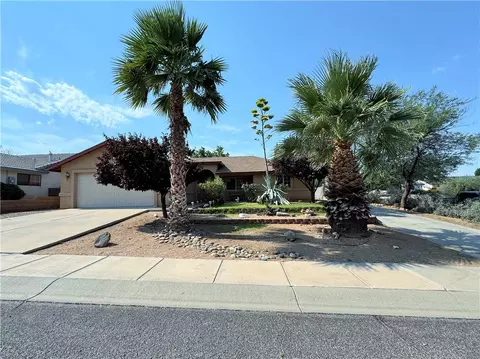 3064 Brenda Cir, Kingman, AZ 86401