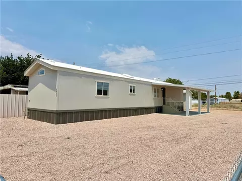 2925 E John L Ave, Kingman, AZ 86409 photo 2