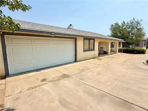 Exterior - 3223 E Potter Ave, Kingman, AZ 86409 photo 3 of 12