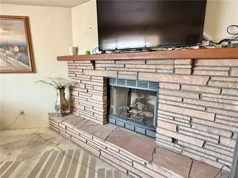 Living - 3223 E Potter Ave, Kingman, AZ 86409 photo 3 of 3