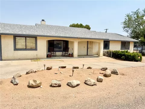 Exterior - 3223 E Potter Ave, Kingman, AZ 86409 photo 2 of 12