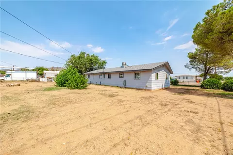 Exterior - 2990 E Ames Ave, Kingman, AZ 86409 photo 9 of 13