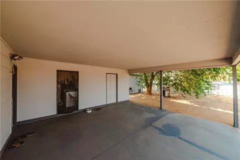 Exterior - 2990 E Ames Ave, Kingman, AZ 86409 photo 4 of 13