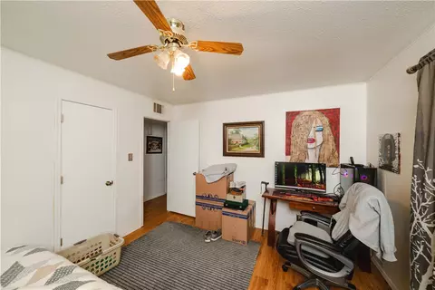 Bedroom - 2990 E Ames Ave, Kingman, AZ 86409 photo 3 of 8