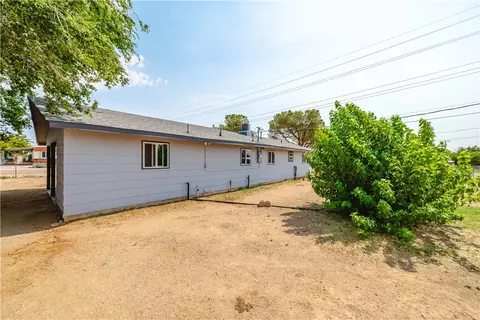 Exterior - 2990 E Ames Ave, Kingman, AZ 86409 photo 6 of 13