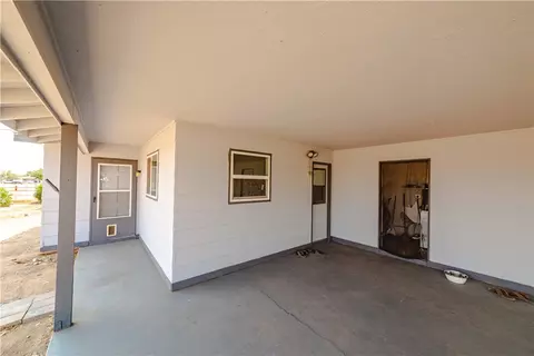 Exterior - 2990 E Ames Ave, Kingman, AZ 86409 photo 3 of 13