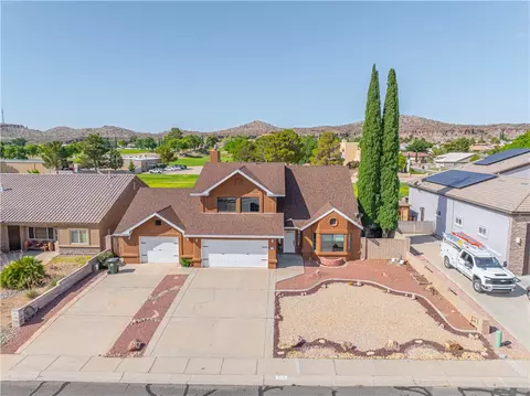 905 Country Club Dr, Kingman, AZ 86401