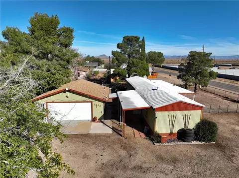 3239 E Mcvicar Ave, Kingman, AZ 86409 photo 2