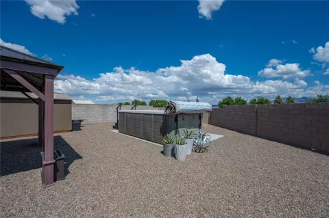 Exterior - 2124 John Wayne Dr, Kingman, AZ 86409 photo 21 of 23