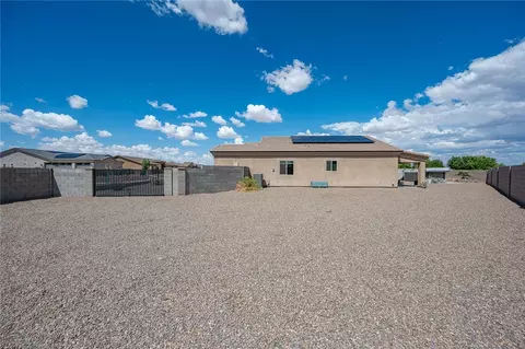 Exterior - 2124 John Wayne Dr, Kingman, AZ 86409 photo 19 of 23