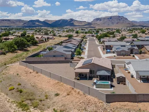 View/Area - 2124 John Wayne Dr, Kingman, AZ 86409 photo 6 of 9
