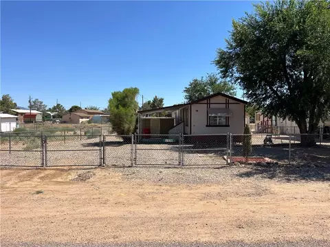 1550 E Devlin Ave, Kingman, AZ 86409