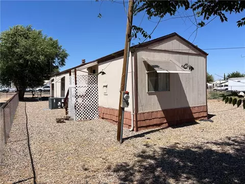 1550 E Devlin Ave, Kingman, AZ 86409 photo 17