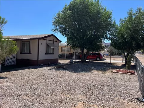 1550 E Devlin Ave, Kingman, AZ 86409 photo 2