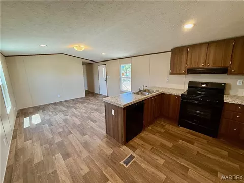 3604 E Canary Ln, Kingman, AZ 86409 photo 8
