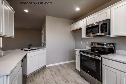 2445 E Packard Ave, Kingman, AZ 86409 photo 14