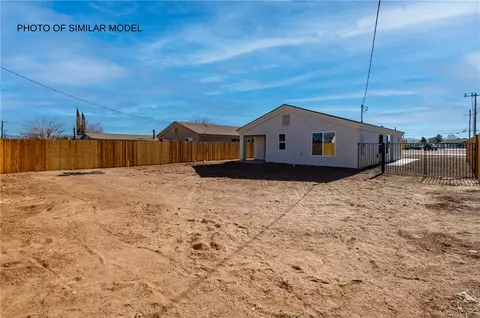 2445 E Packard Ave, Kingman, AZ 86409 photo 23