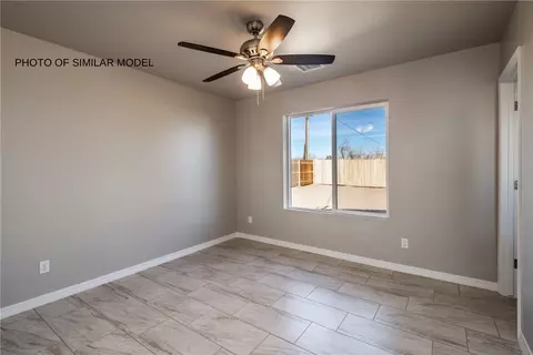 2445 E Packard Ave, Kingman, AZ 86409 photo 19