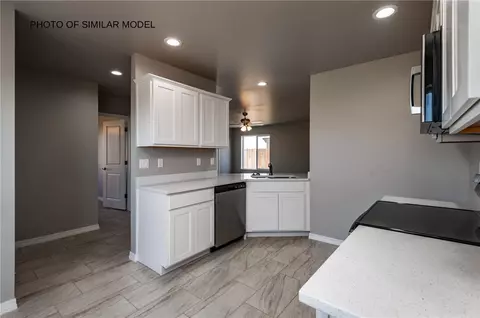 2445 E Packard Ave, Kingman, AZ 86409 photo 13