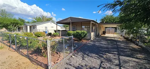3060 E Ames Ave, Kingman, AZ 86409 photo 2