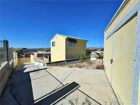Exterior - 309 Maple St, Kingman, AZ 86401 photo 13 of 14