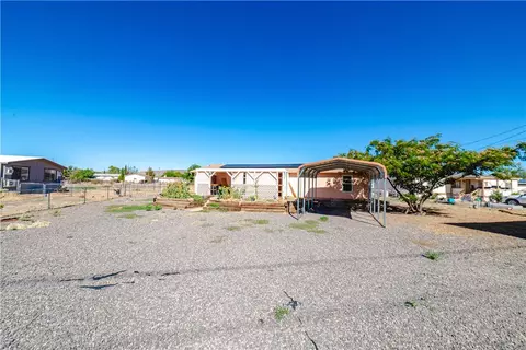 4275 N Benton St, Kingman, AZ 86409