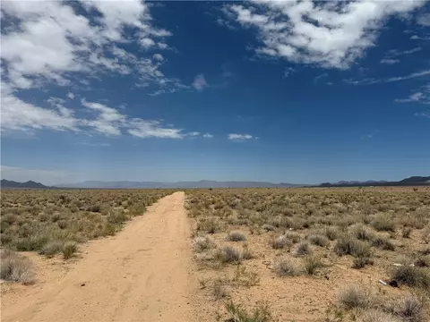 313-03 052 Lots Fletcher Dr, Kingman, AZ 86401