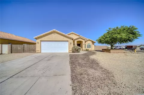 4755 S Fawn Ln, Fort Mohave, AZ 86426