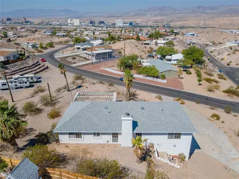3122 Larkwood Ave, Bullhead City, AZ 86429