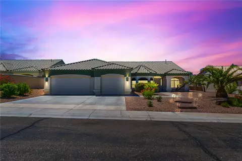 2574 Highland Trl, Bullhead City, AZ 86442