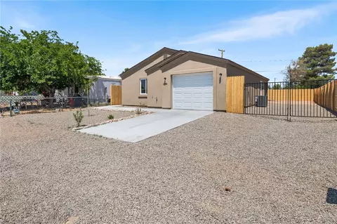 2935 E Thompson Ave, Kingman, AZ 86409