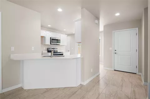 Entry Way - 2945 E Thompson Ave, Kingman, AZ 86409 photo 2 of 3