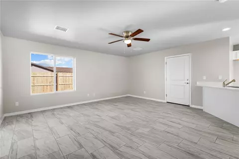 Living - 3685 E Northern Ave, Kingman, AZ 86409 photo 3 of 3
