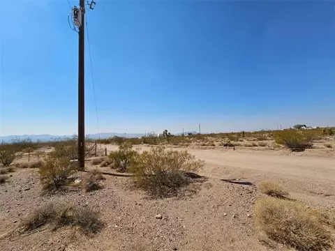 0 W Rocking Horse Dr, White Hills, AZ 86445