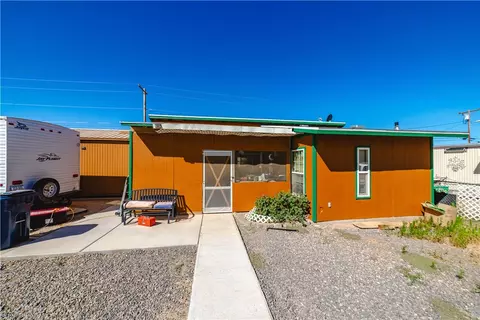 3584 E Robin Ln, Kingman, AZ 86409