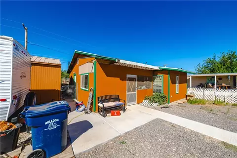 3584 E Robin Ln, Kingman, AZ 86409 photo 2
