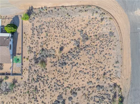 7695 E Silver Concho Ct, Kingman, AZ 86401 photo 6