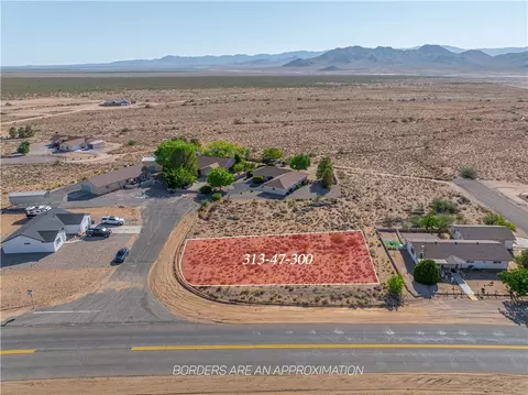 7695 E Silver Concho Ct, Kingman, AZ 86401