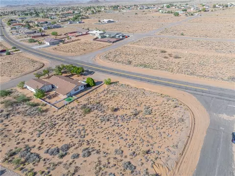7695 E Silver Concho Ct, Kingman, AZ 86401 photo 5