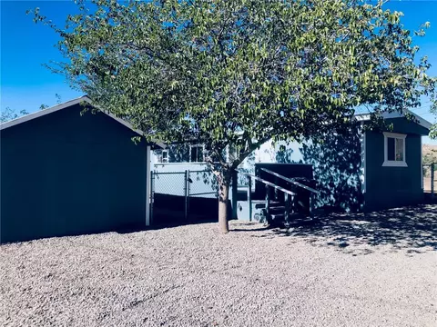 424 E Berk Ave, Kingman, AZ 86409