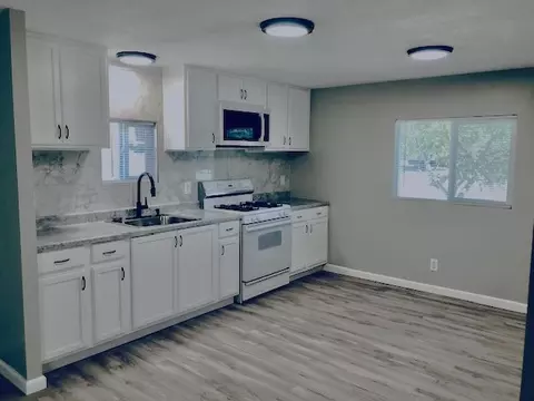 424 E Berk Ave, Kingman, AZ 86409 photo 13