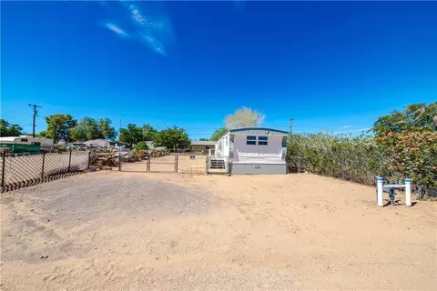 3111 E Devlin Ave, Kingman, AZ 86409