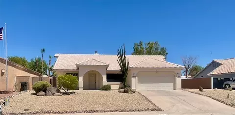 3804 Cimarron Dr, Bullhead City, AZ 86442