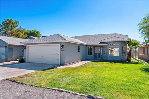 9844 S Kingman Dr, Mohave Valley, AZ 86440