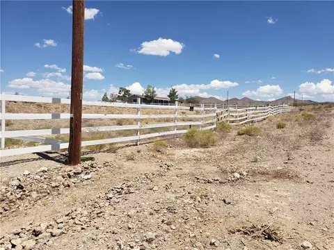 8791 W Vista Verde Dr, White Hills, AZ 86445