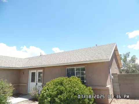 Exterior - 3304 E Ames Ave, Kingman, AZ 86409 photo 2 of 9
