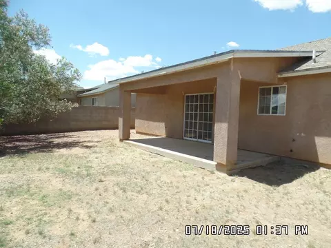 Exterior - 3304 E Ames Ave, Kingman, AZ 86409 photo 8 of 9