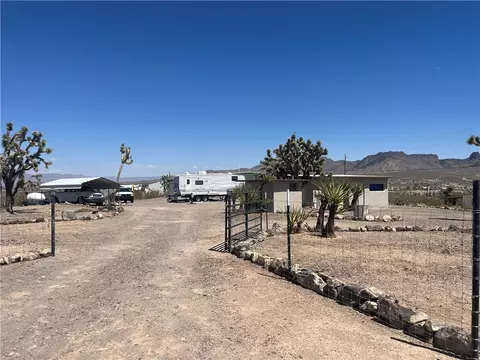 17532 N Ladera Dr, Dolan Springs, AZ 86441